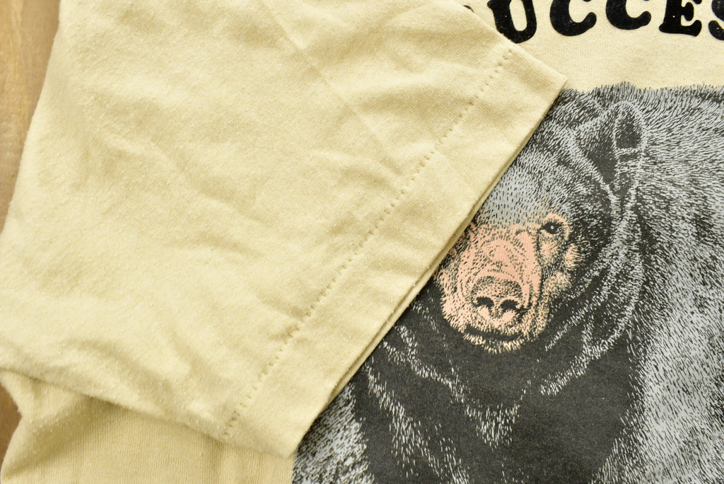 Vintage 1985 Canada Hunting Puff Print T-Shirt
