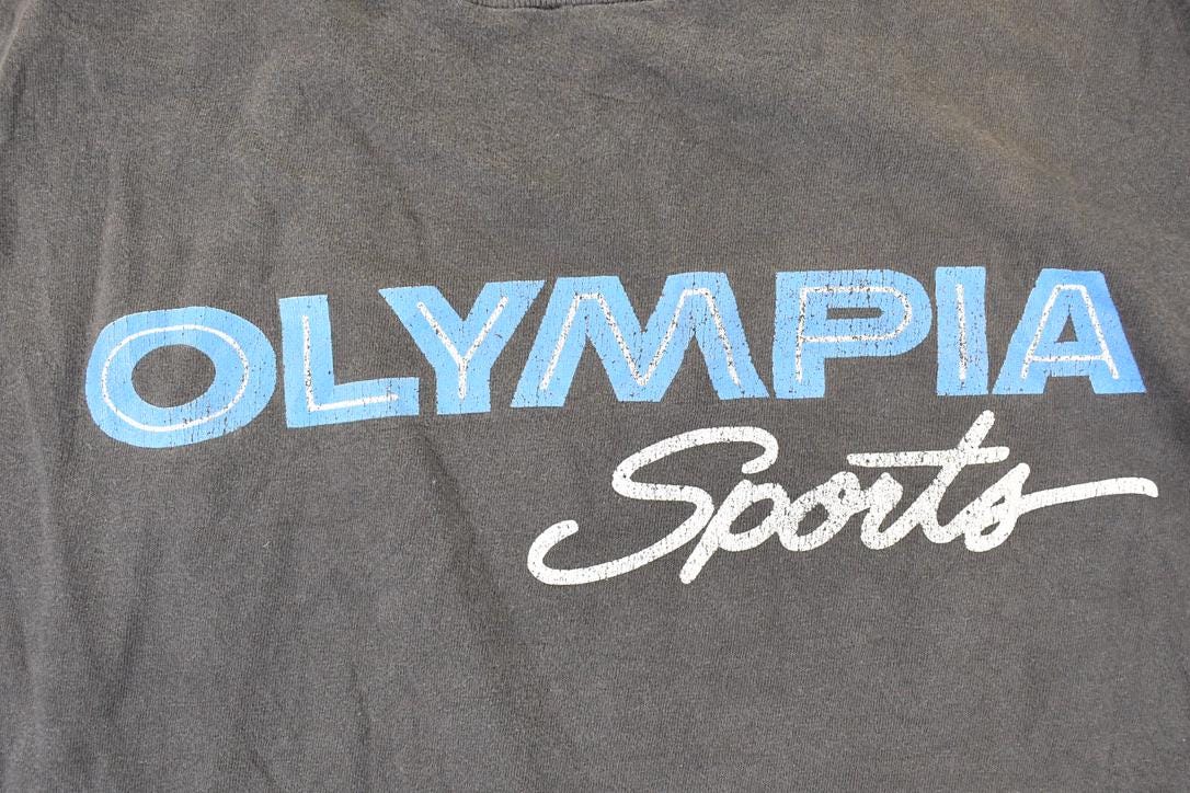 Vintage 1990s Olympia Sports Souvenir Travel T-Shirt Men's XL