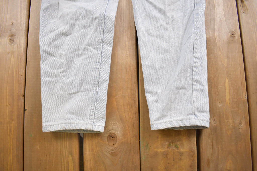 Vintage 1990's Lee Light Wash Blue Jeans 26 x 29