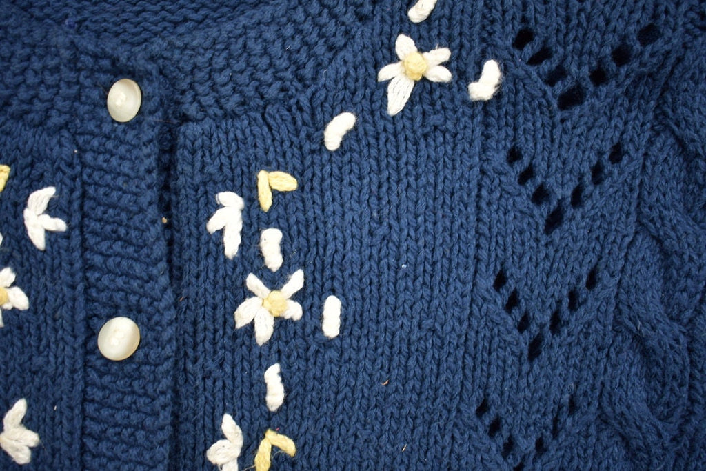Vintage 1990s Floral Theme Knitted Button Up Sweater