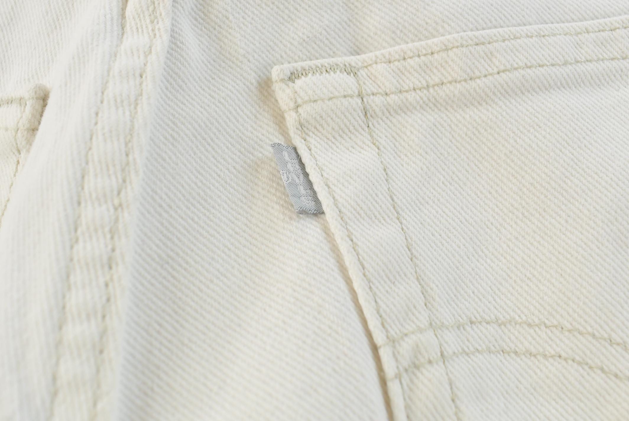 Vintage 1990s Levi Silver Tab Baggy Wide Leg Denim White Jeans Men's 28 x 29.5 / 90s Silvertabs / Streetwear / Baggy Jeans / Made in USA