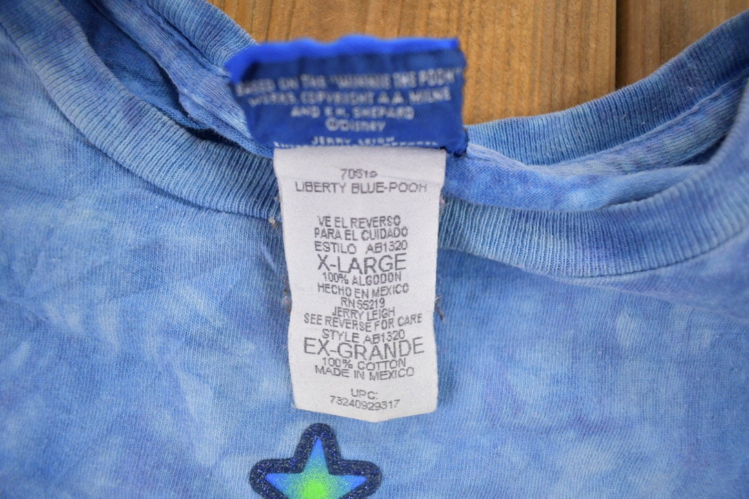 Vintage 1990s Disney Cartoon Winnie The Pooh T-Shirt  90s Graphic Tee  Vintage Mickey Mouse  Made In USA  90s Disney Tee