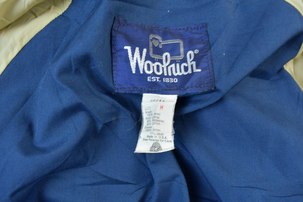 Vintage 1990s Woolrich Beige Winter Jacket