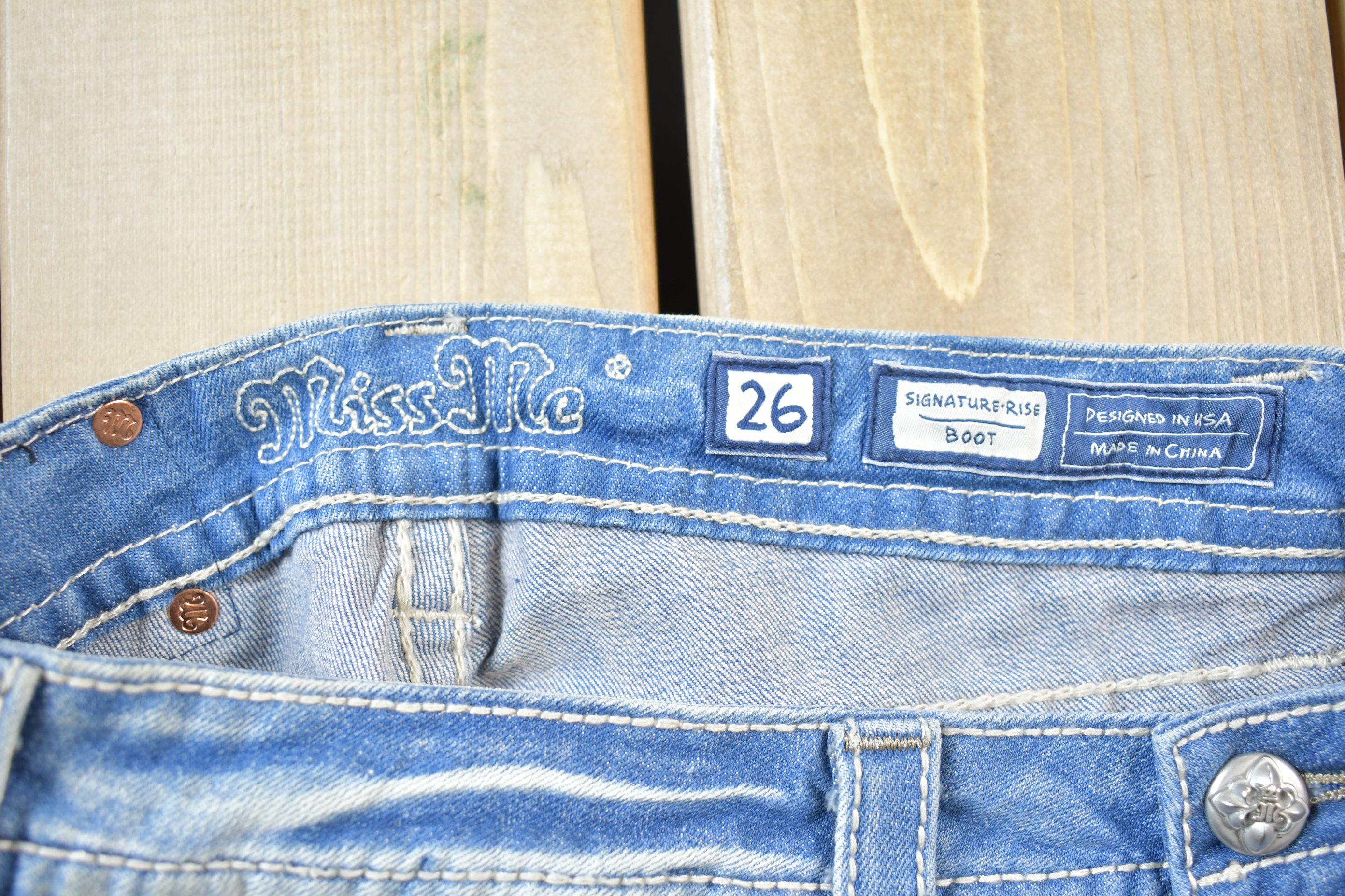 Vintage Y2K Miss Me Bedazzled Low Rise Jeans Size 26x32