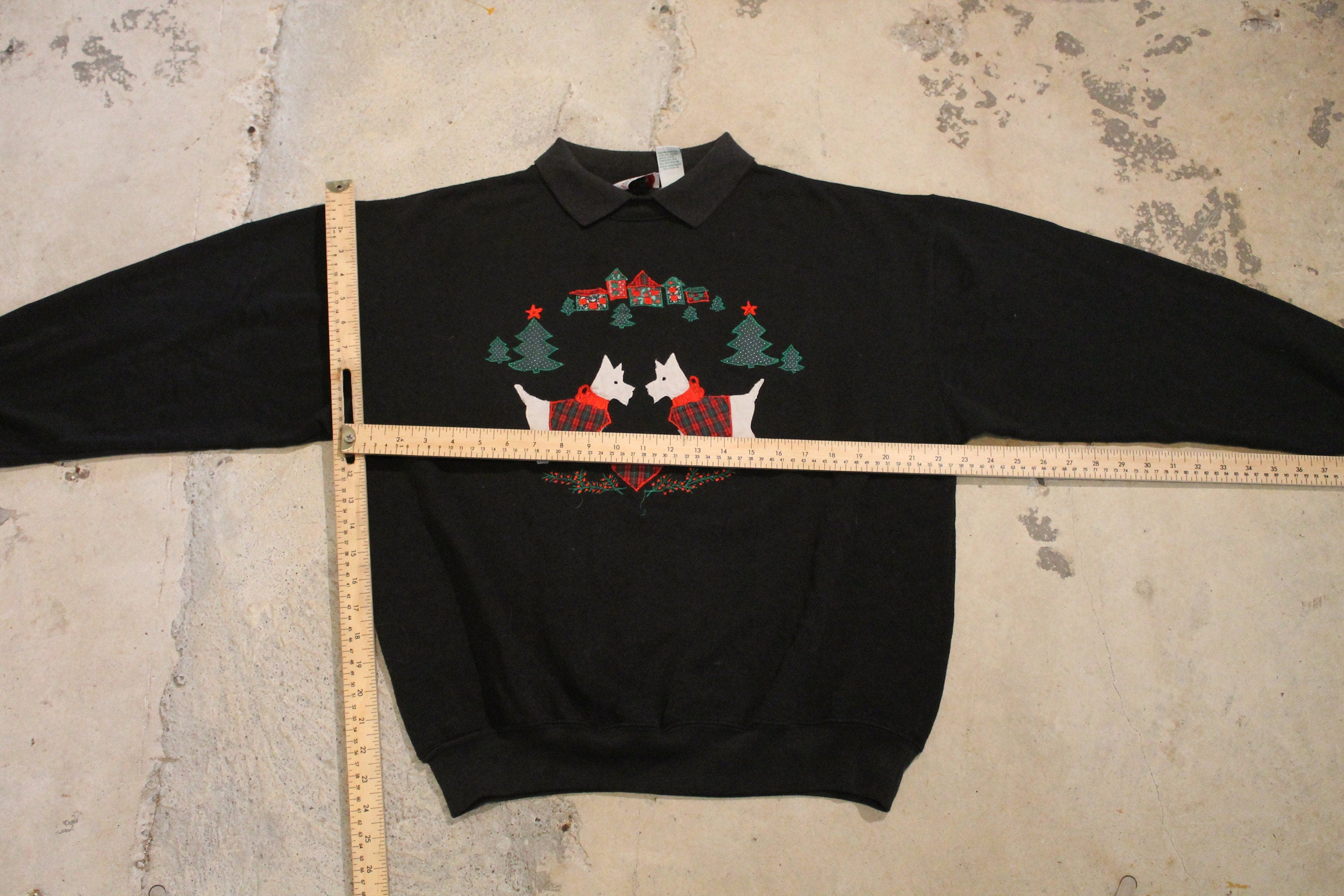 Vintage 1990s British Terrier Graphic Collared Crewneck Sweatshirt , Animal Dog Print , Wilderness , Pullover Sweatshirt , Nutcracker