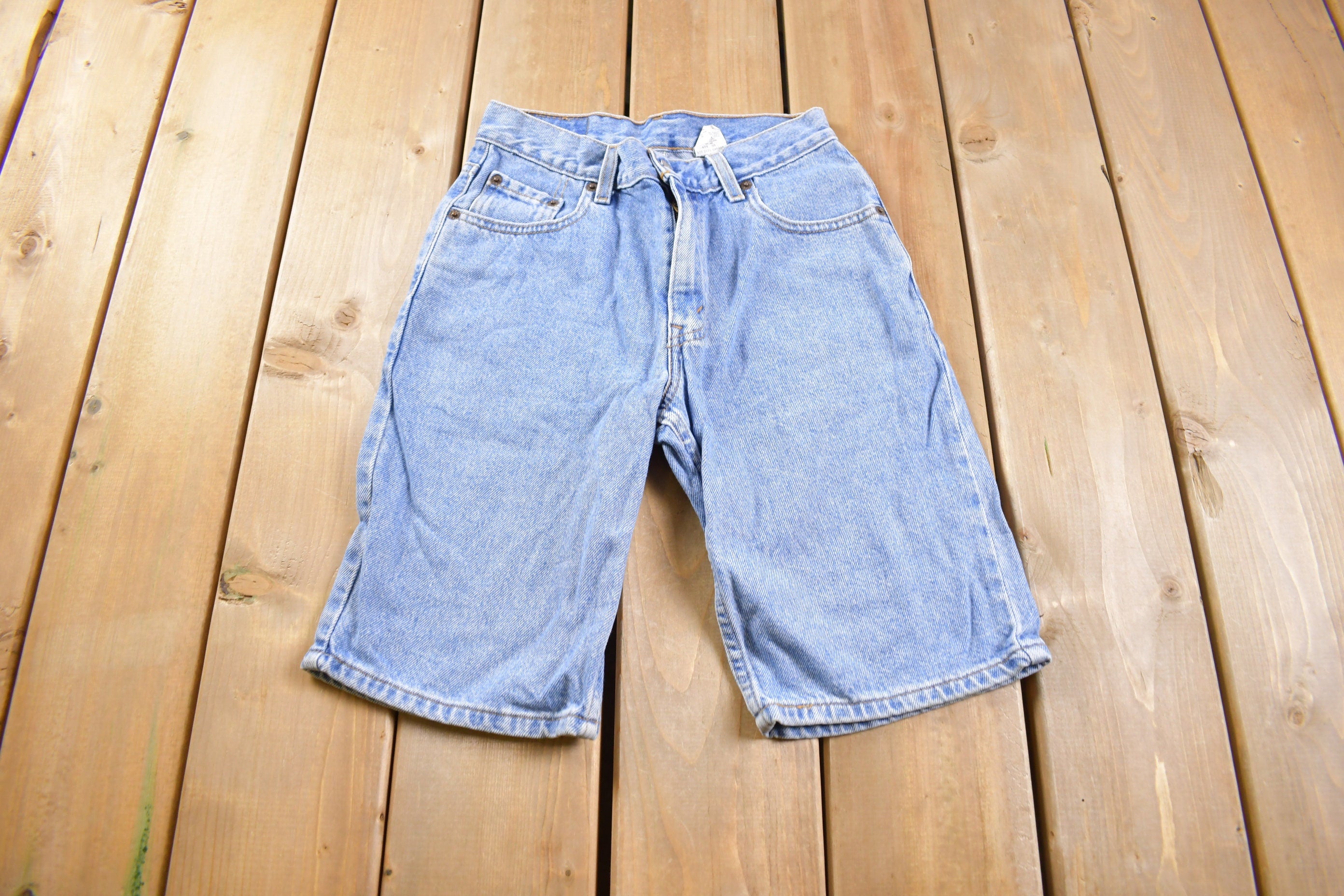 Vintage 1990s Levi 550 Red Tab Jean Shorts Size 26 x 10
