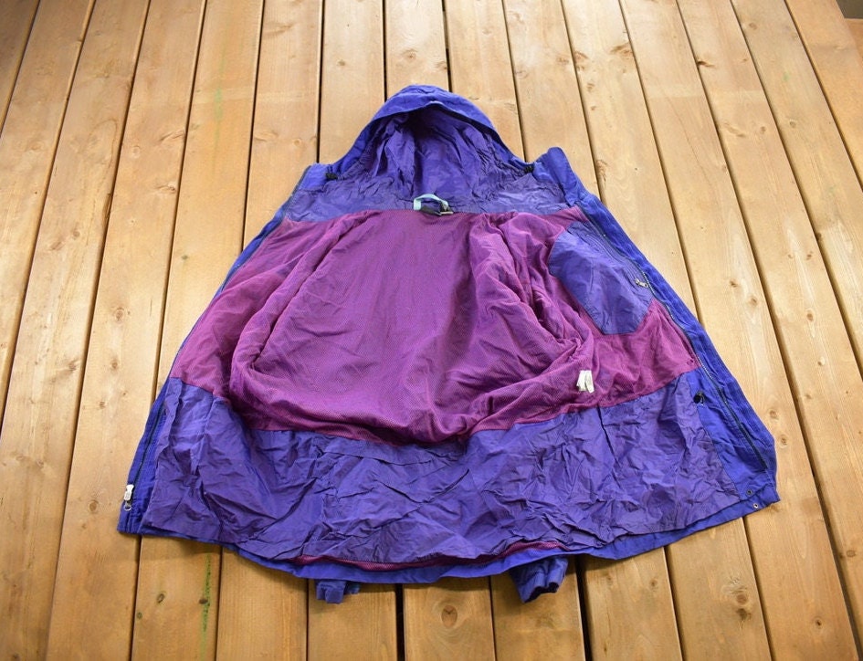 Vintage 1990s Patagonia Blue Windbreaker Rain Jacket