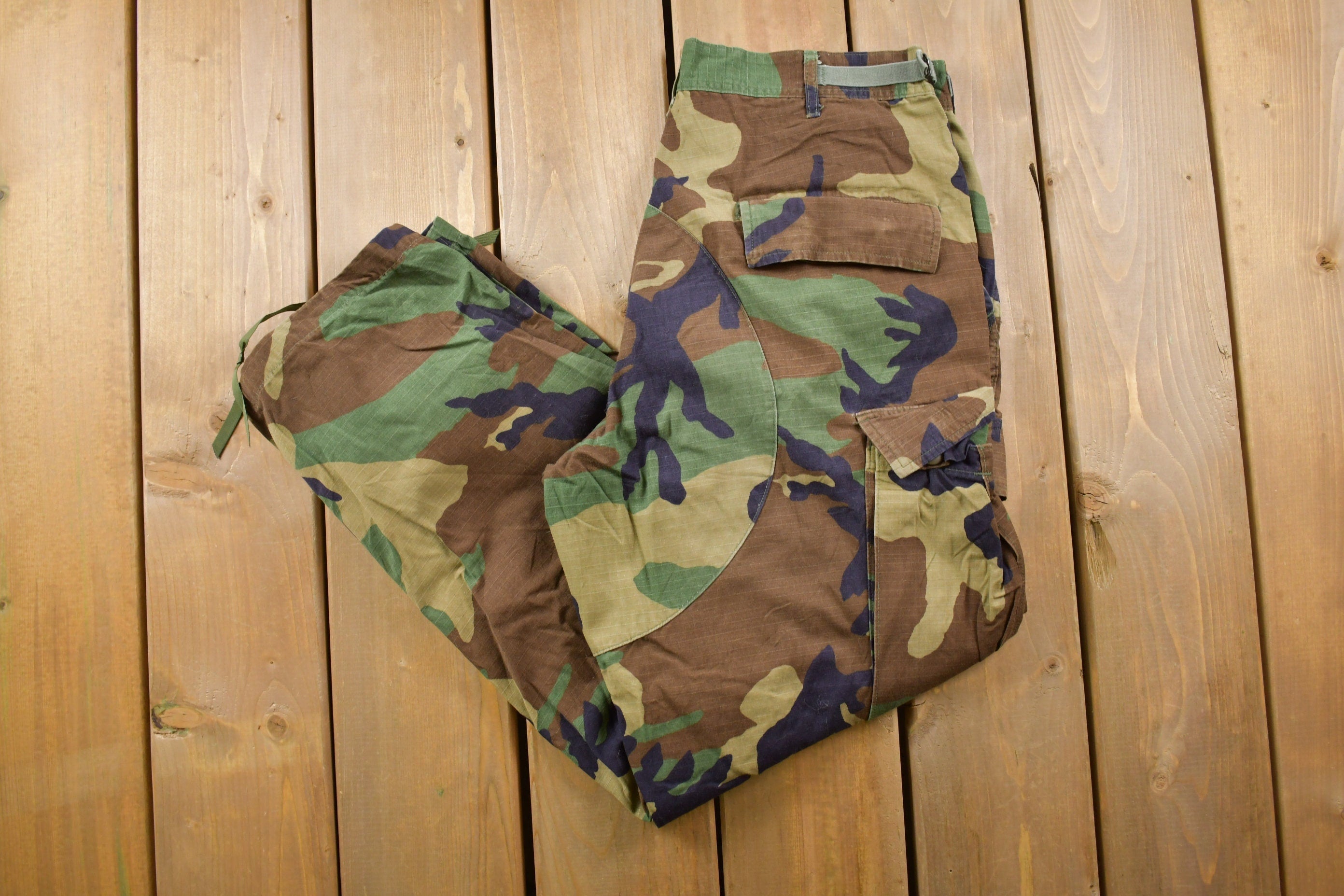 Vintage 1990s Army Camouflage Cargo Pants Size 32 x 30