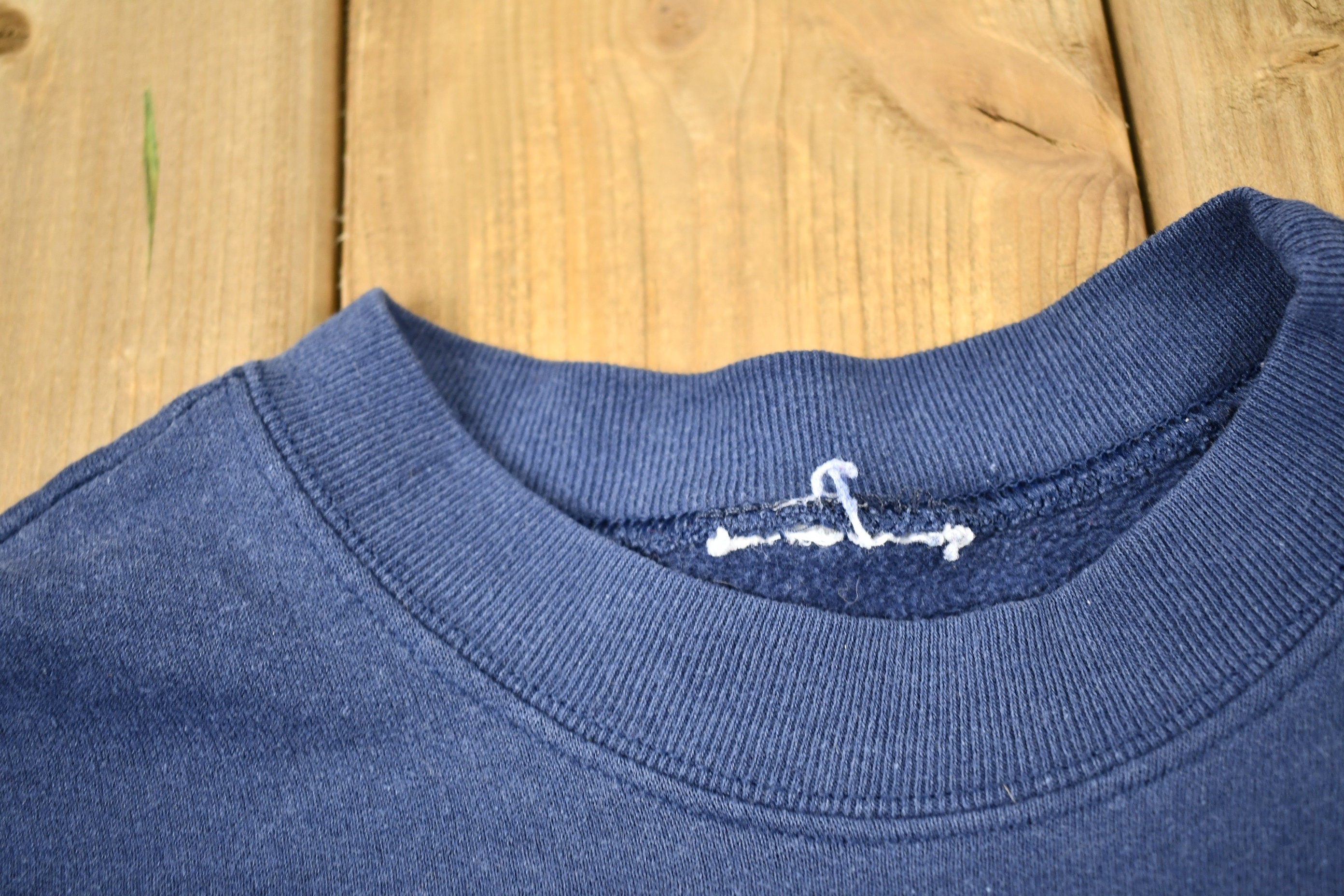 Vintage 1990s Disneyland Mickey Mouse Graphic Crewneck