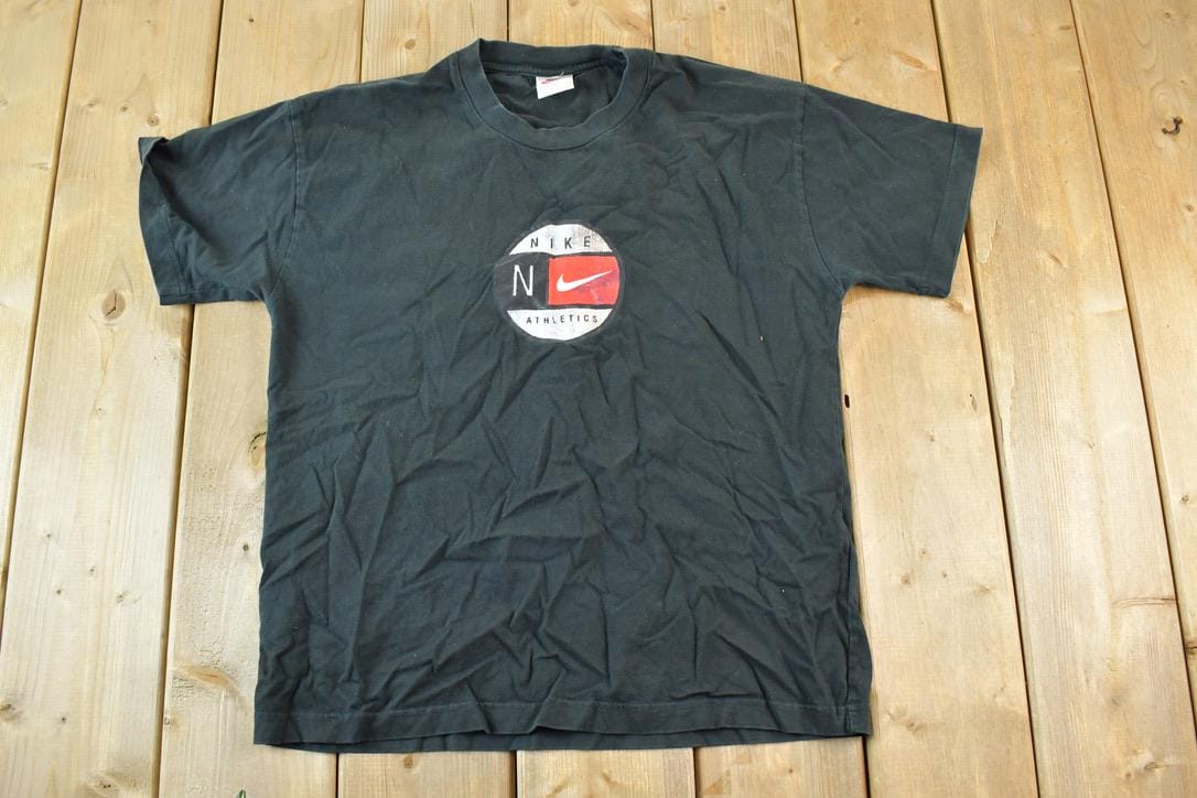 Vintage 1990s Nike Graphic T-Shirt