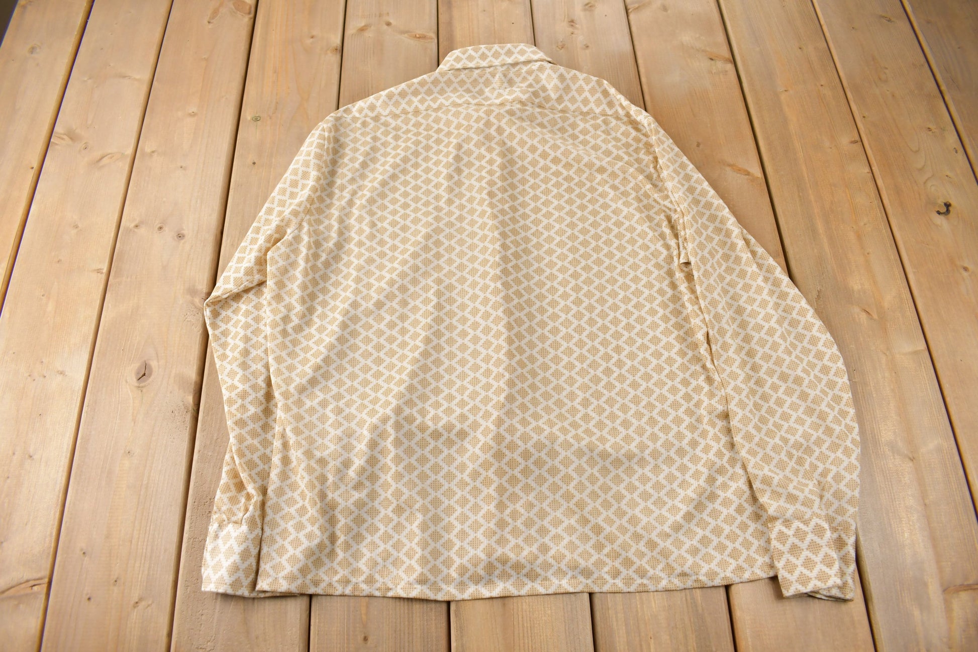 True Vintage 1970s Pariani All Over Print Button Up Shirt Size Large