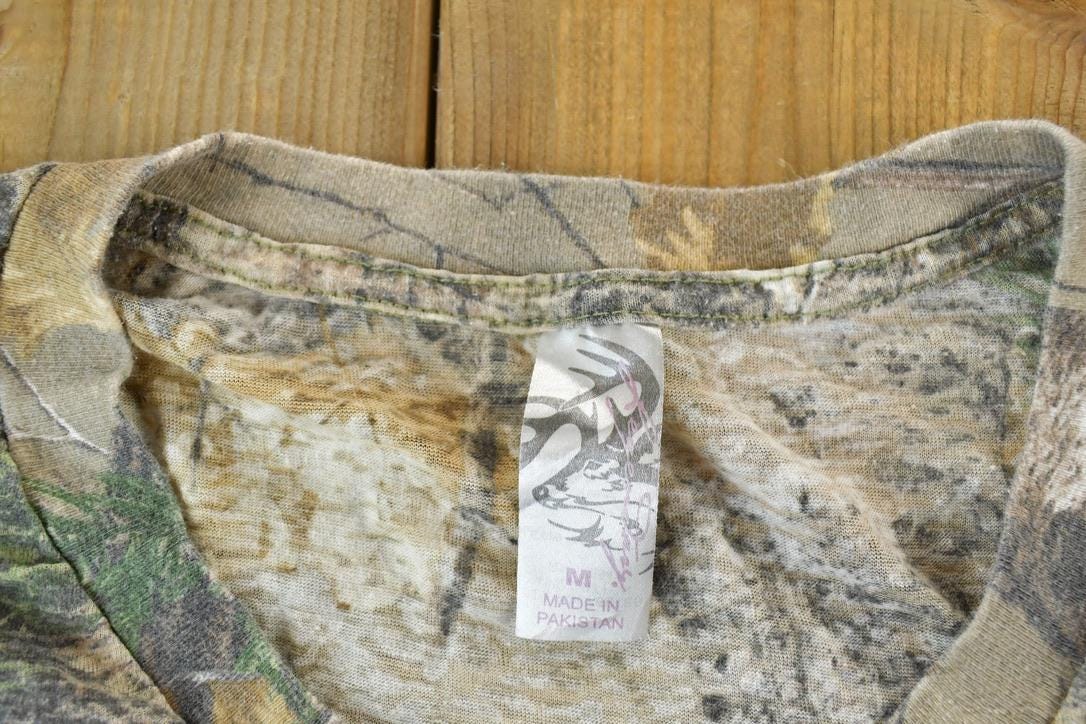 Vintage 1990s Legendary Realtree Camo Single Stitch T-Shirt