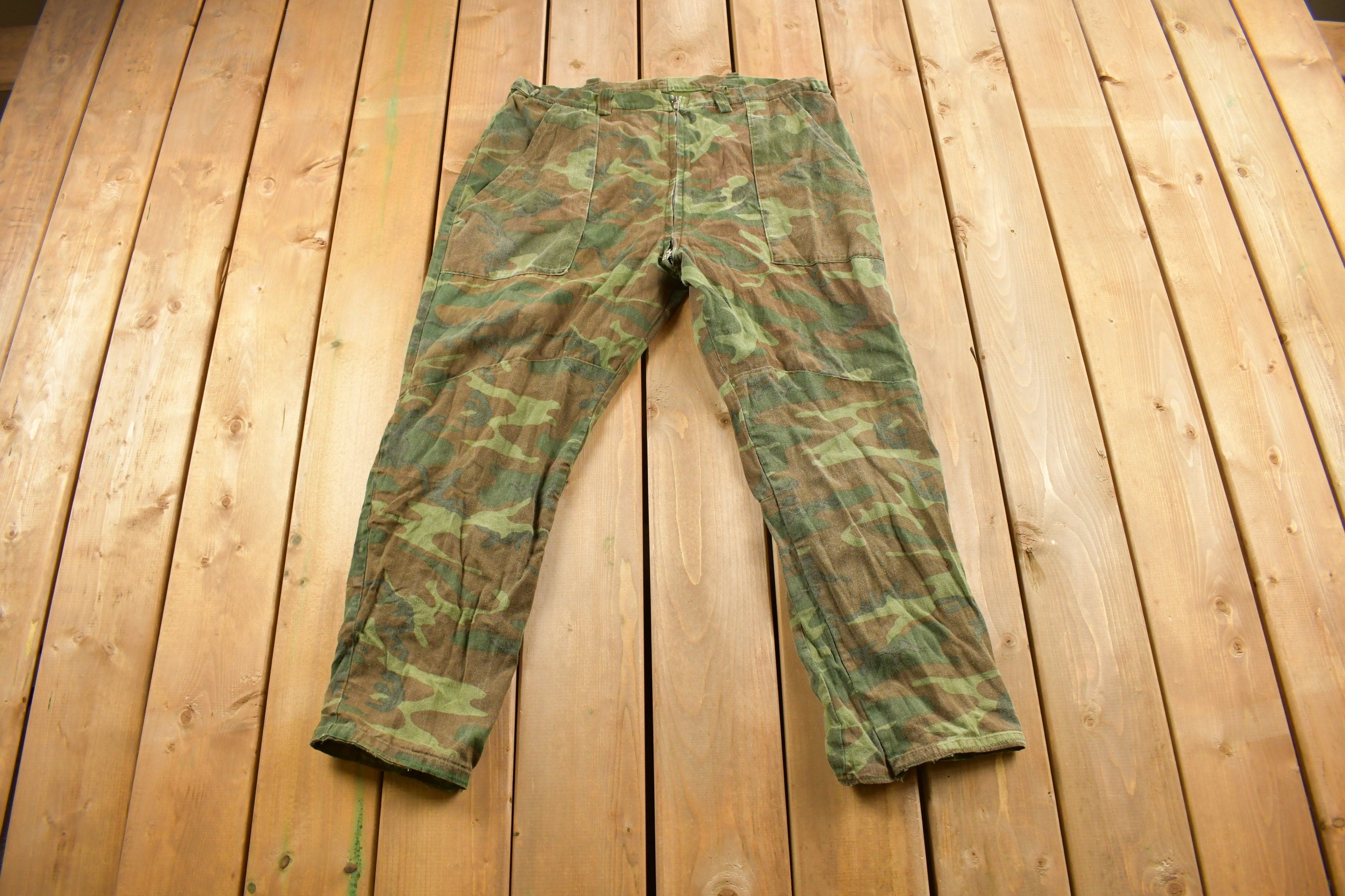 Vintage 1970s Woodland Camouflage Hunting Pants Size 38 x 27