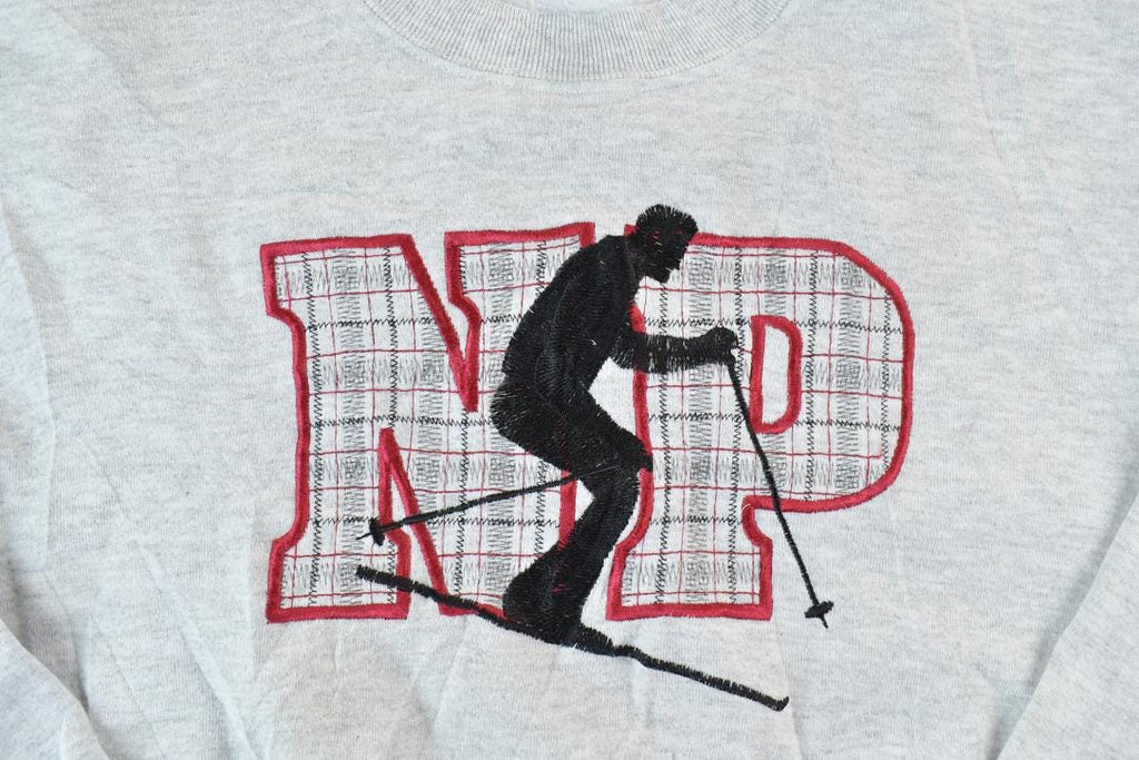 Vintage 1990s NP Ski Club Souvenir Embroidered Crewneck Sweatshirt