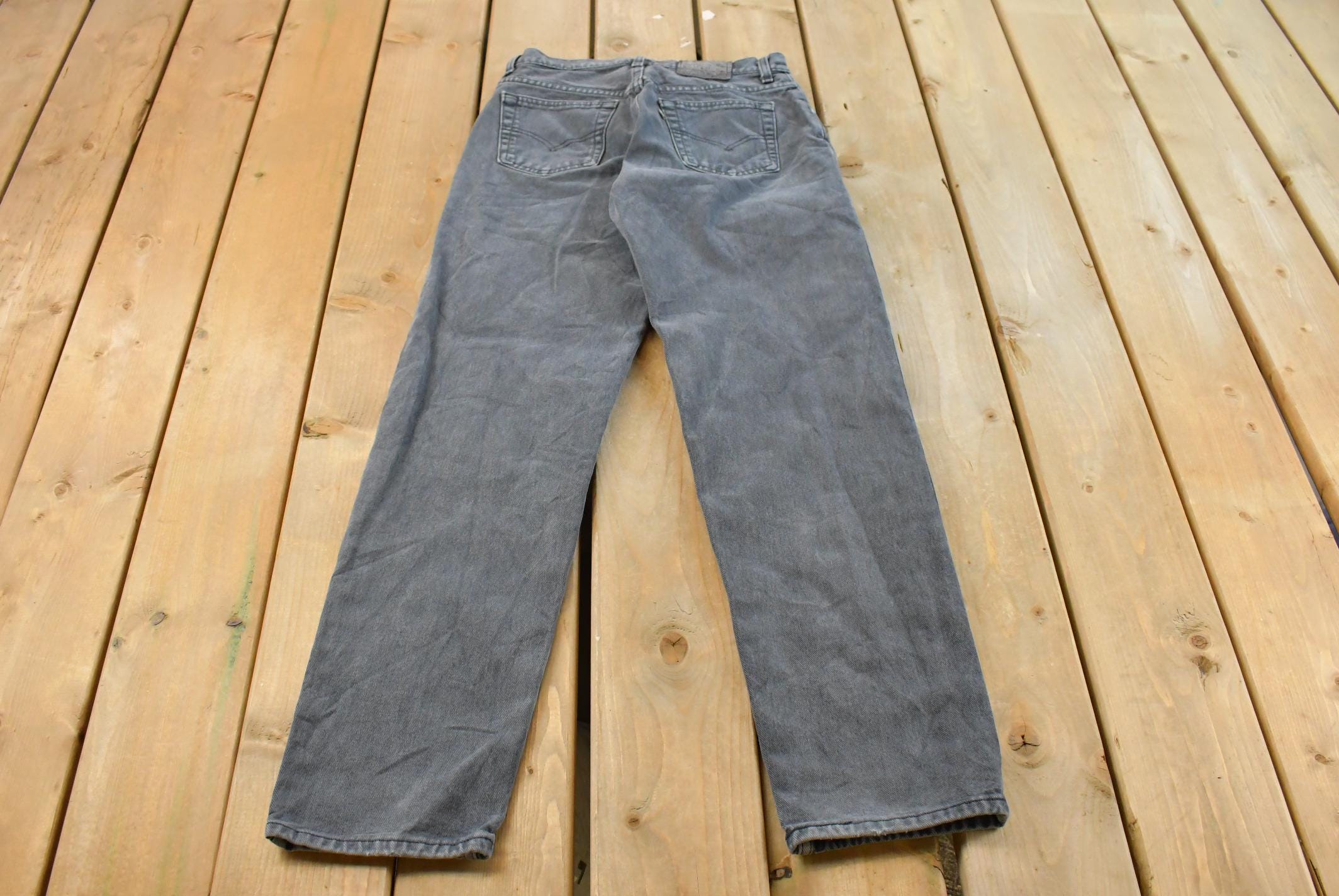 Vintage 1990s Levi Silver Tab Loose Denim Jeans Womens 28 x 31 / 90s Silvertabs / Streetwear / Baggy Jeans / Vintage Levi's