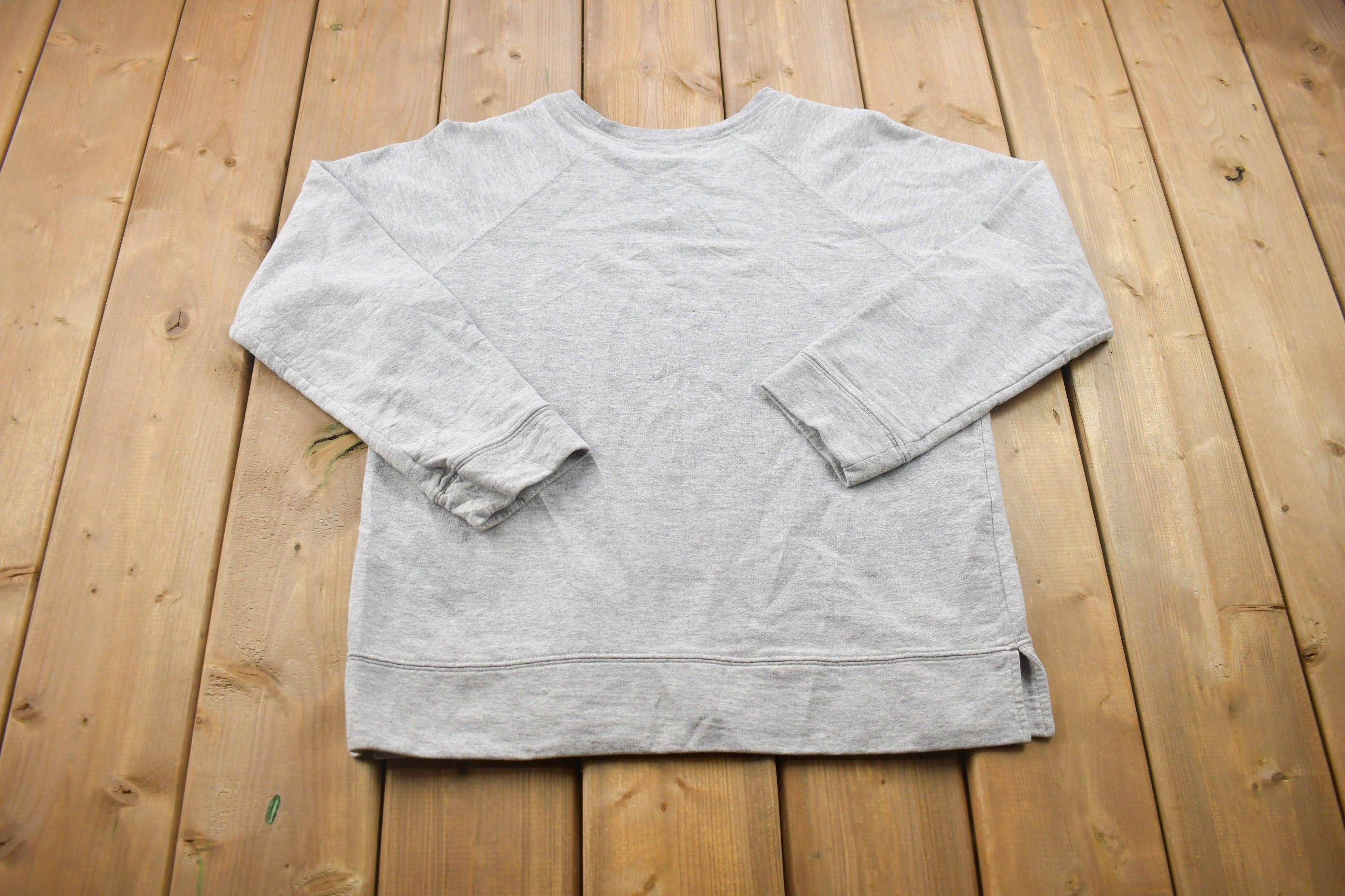 Vintage 1990s Blank Grey Crewneck Sweatshirt