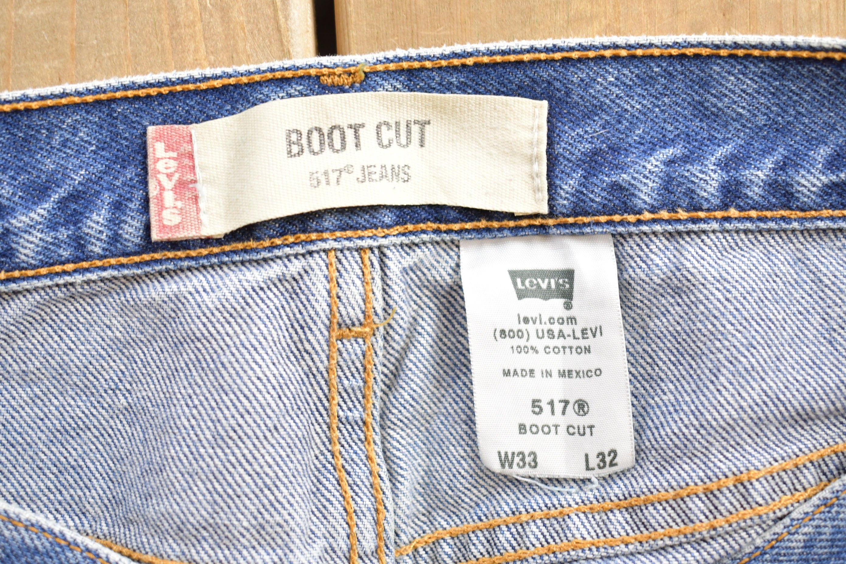 Vintage 1990s Levi's 517 Boot Cut Jeans Size 33 x 31.5
