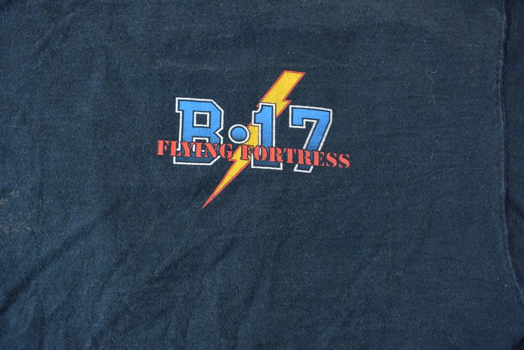 Vintage 1990s Single Stitch B-17 Flying Fortress Military Graphic T-Shirt