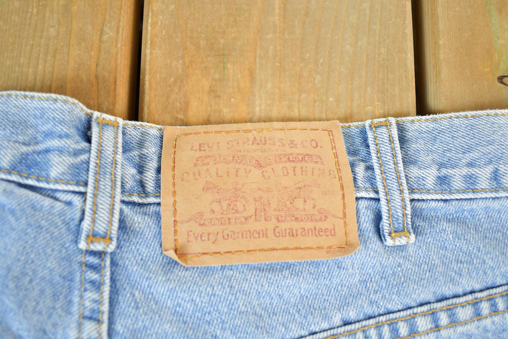 Vintage 1990s Levi Strauss Red Tab Denim Jeans Size 40 x 30 Made In USA