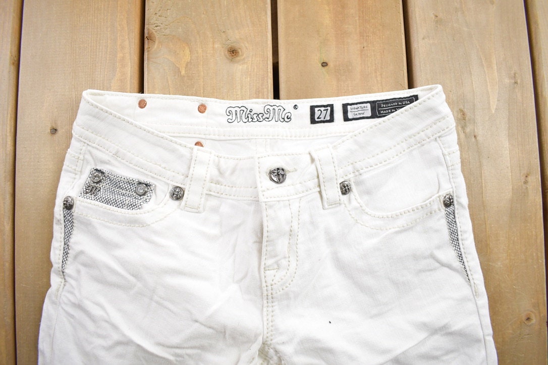 Vintage Y2K Miss Me White Jeans Size 27x28