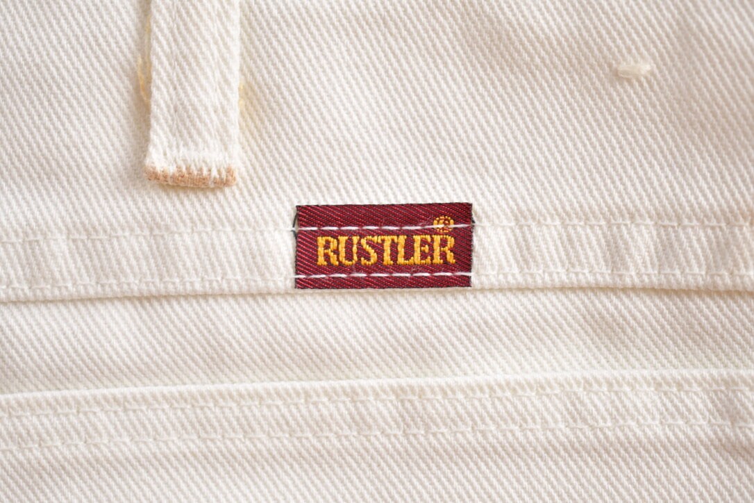 Vintage 1980s White Rustler Jeans Size 32 x 29.5
