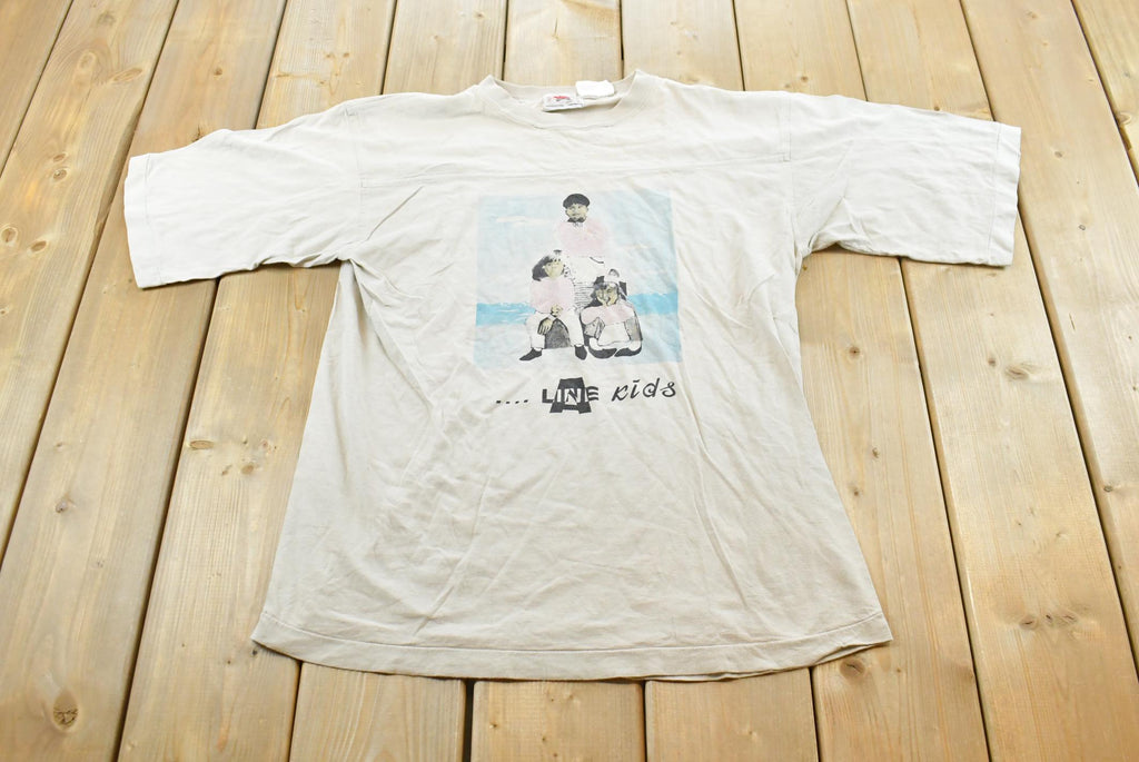 Vintage 1990s A Line Kids Japanese T-Shirt Mens M