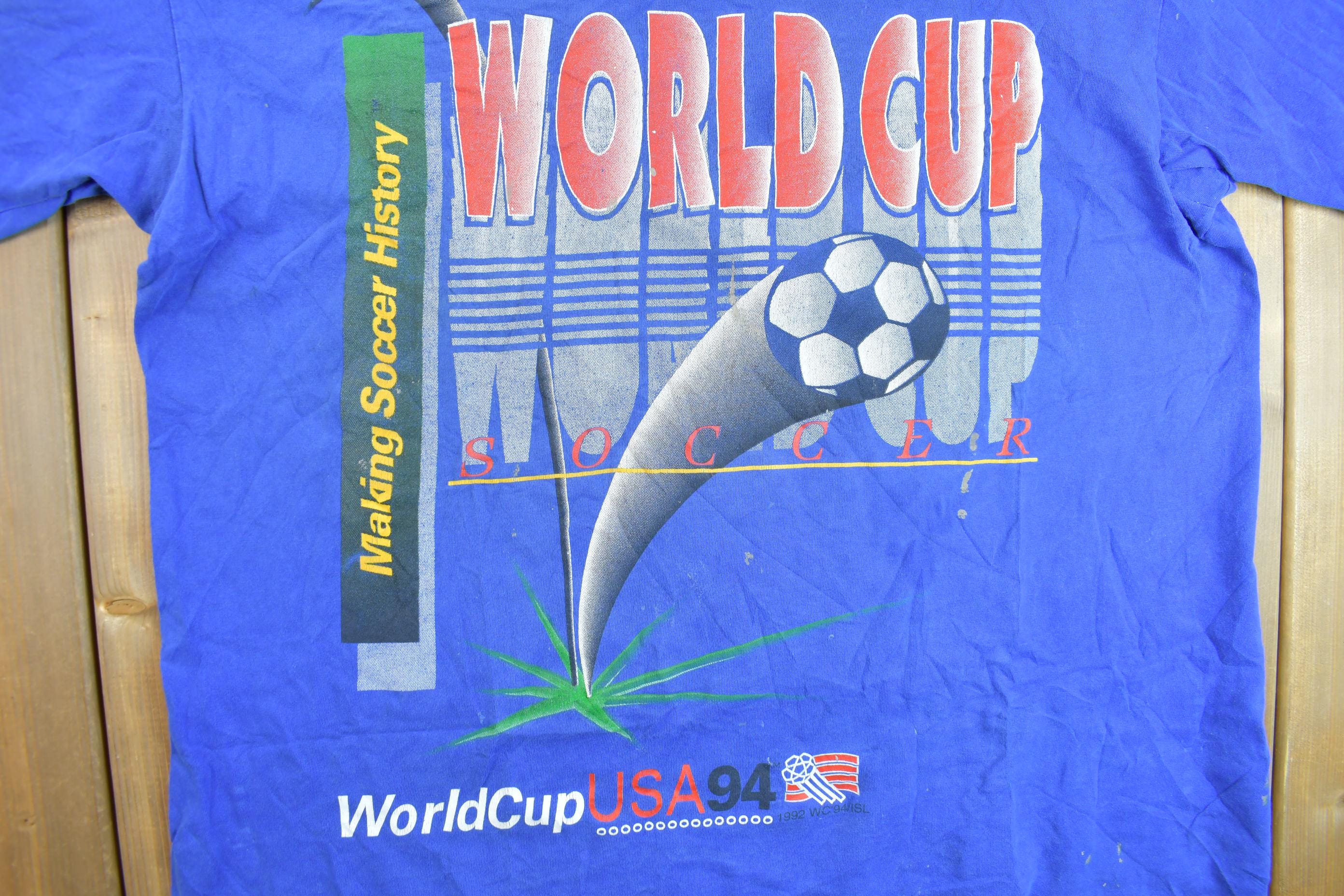 Vintage 1994 World Cup USA Soccer Graphic T-Shirt