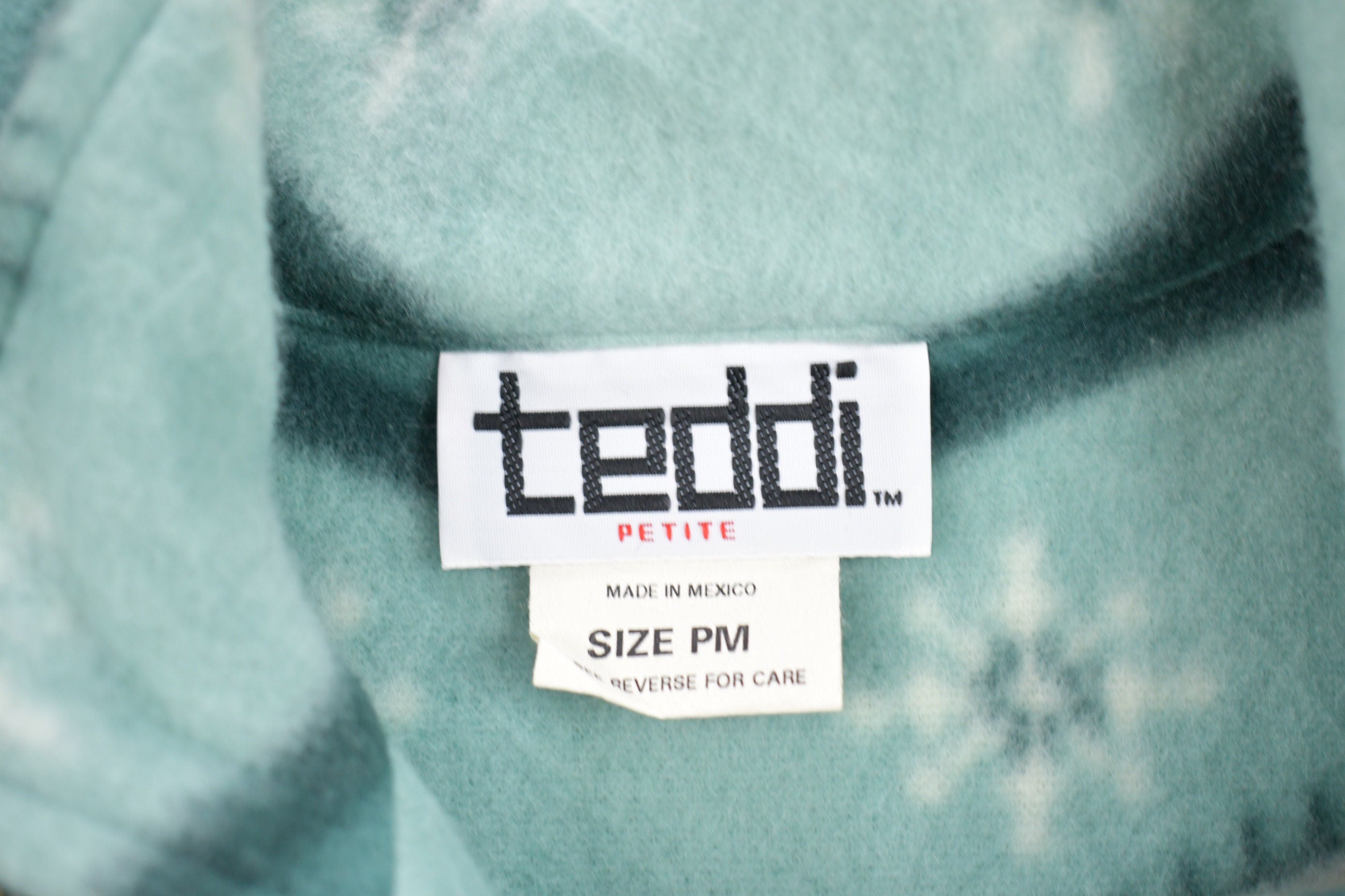 Vintage 1990s Teddi Floral All Over Print Fleece Sweater
