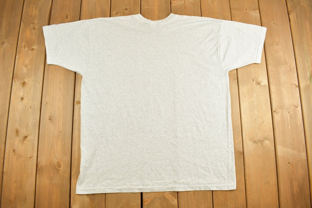 Vintage 1990s American Bald Eagle Graphic T-Shirt