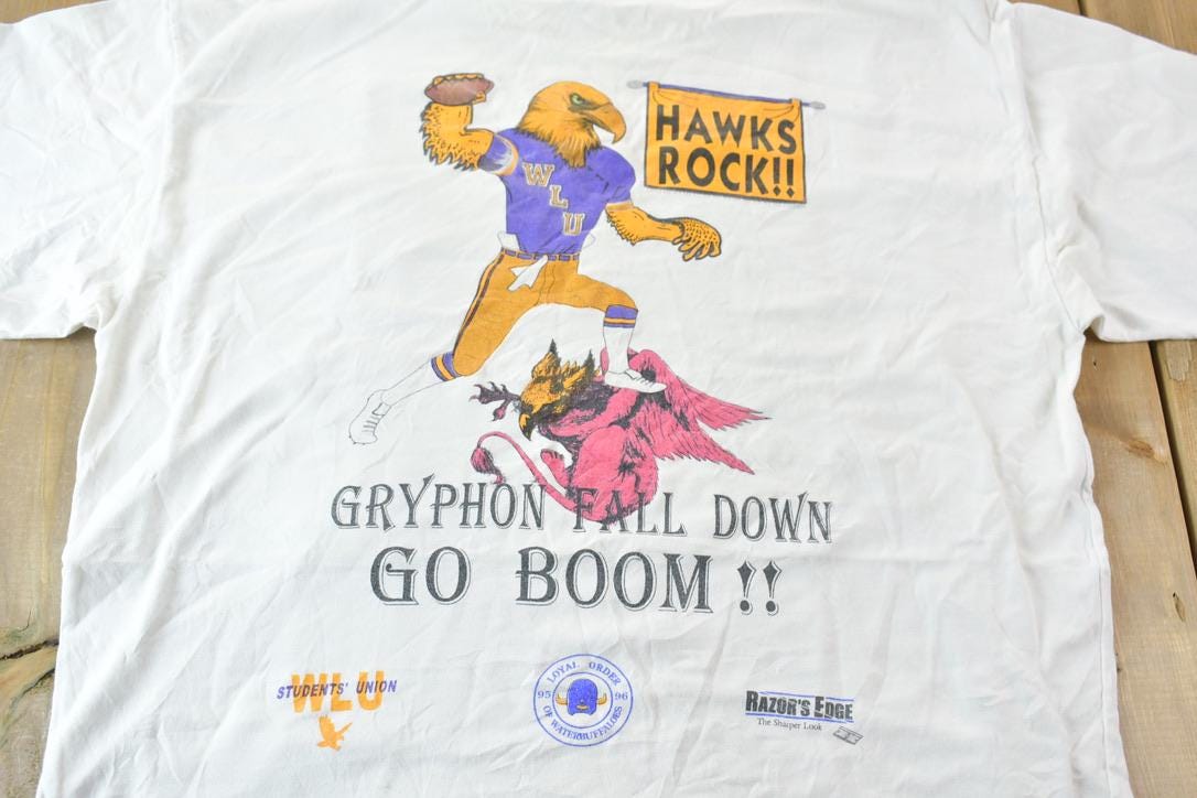 Vintage 1995 Wilfrid Laurier Homecoming Collegiate Graphic T-Shirt