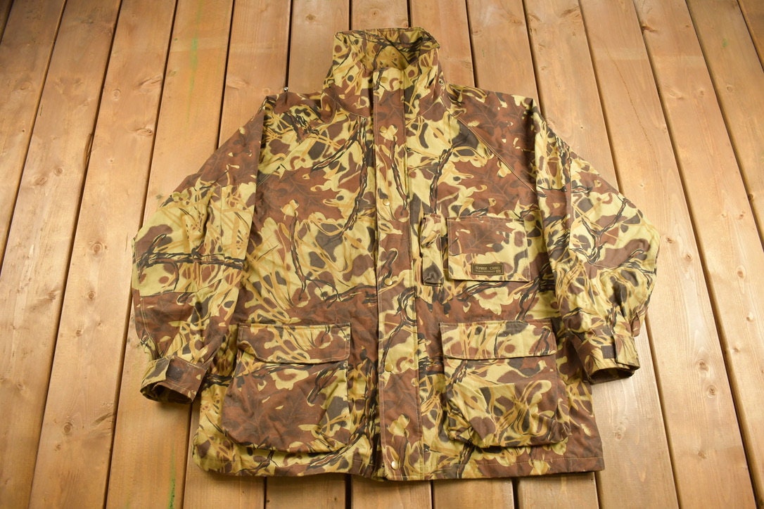 Vintage 1980s Game Hide Camouflage Hunting Jacket