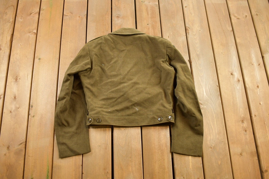 Vintage 1960's Military Jacket / Patchwork / US Army Green / Vintage Army / Streetwear Fashion / Army Jacket