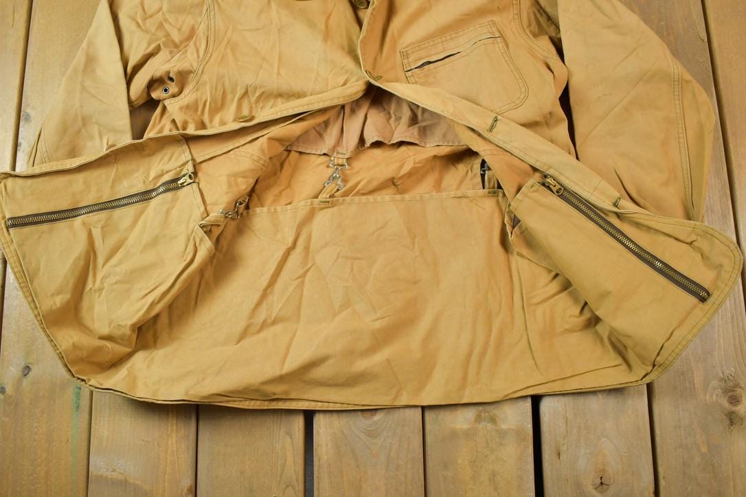 Vintage 1990s LL Bean Extendable Distressed Blanket Lined Jacket Made In USA