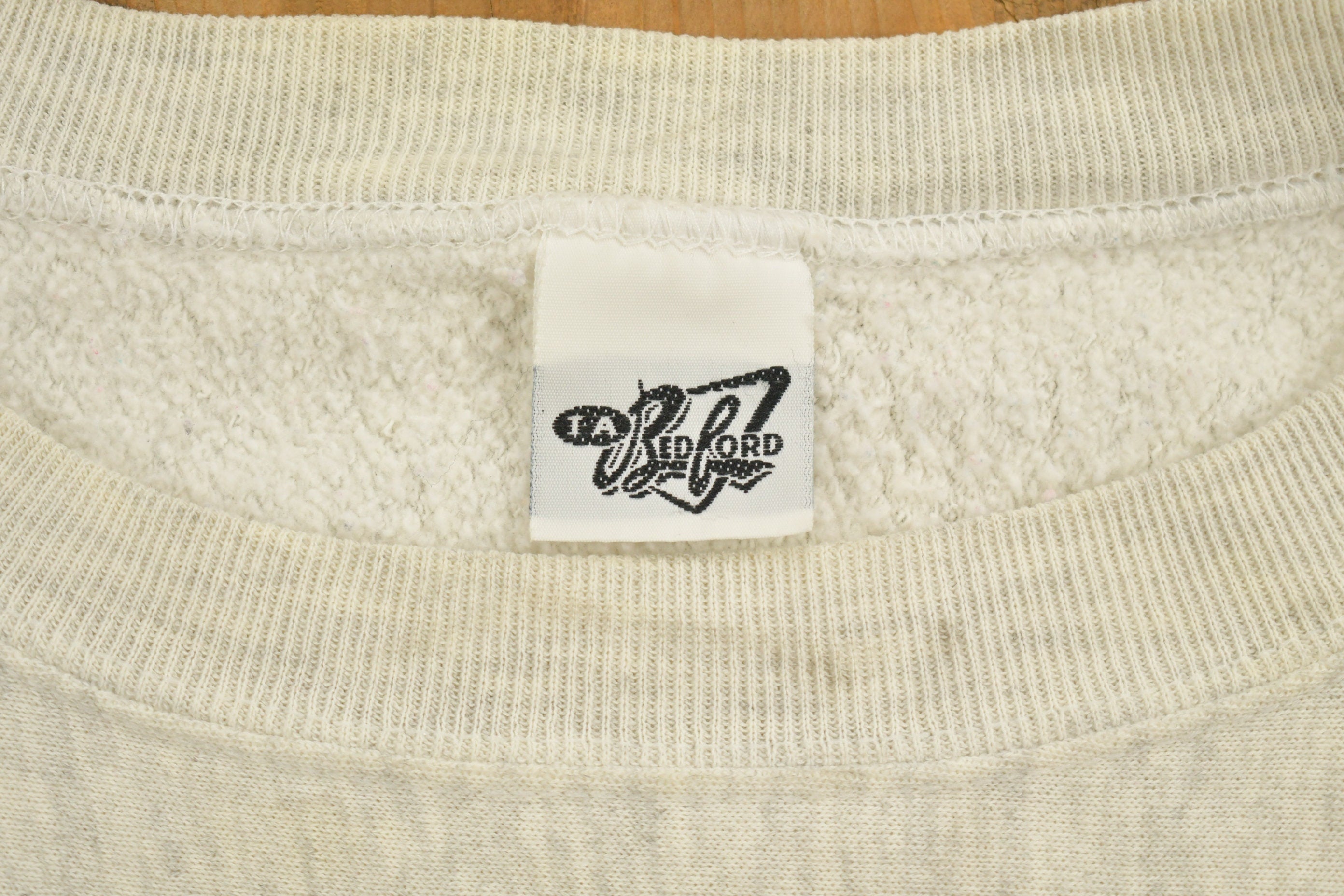 Vintage 1990 Eshquaguma Country Club Humming Bird Crewneck Sweatshirt