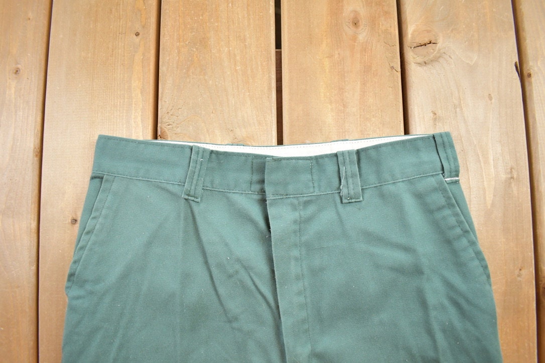 Vintage 1980s Mint Green Wool Trousers Size / 1980s Wool Pants / No Tag / True Vintage / Date Night / Dress