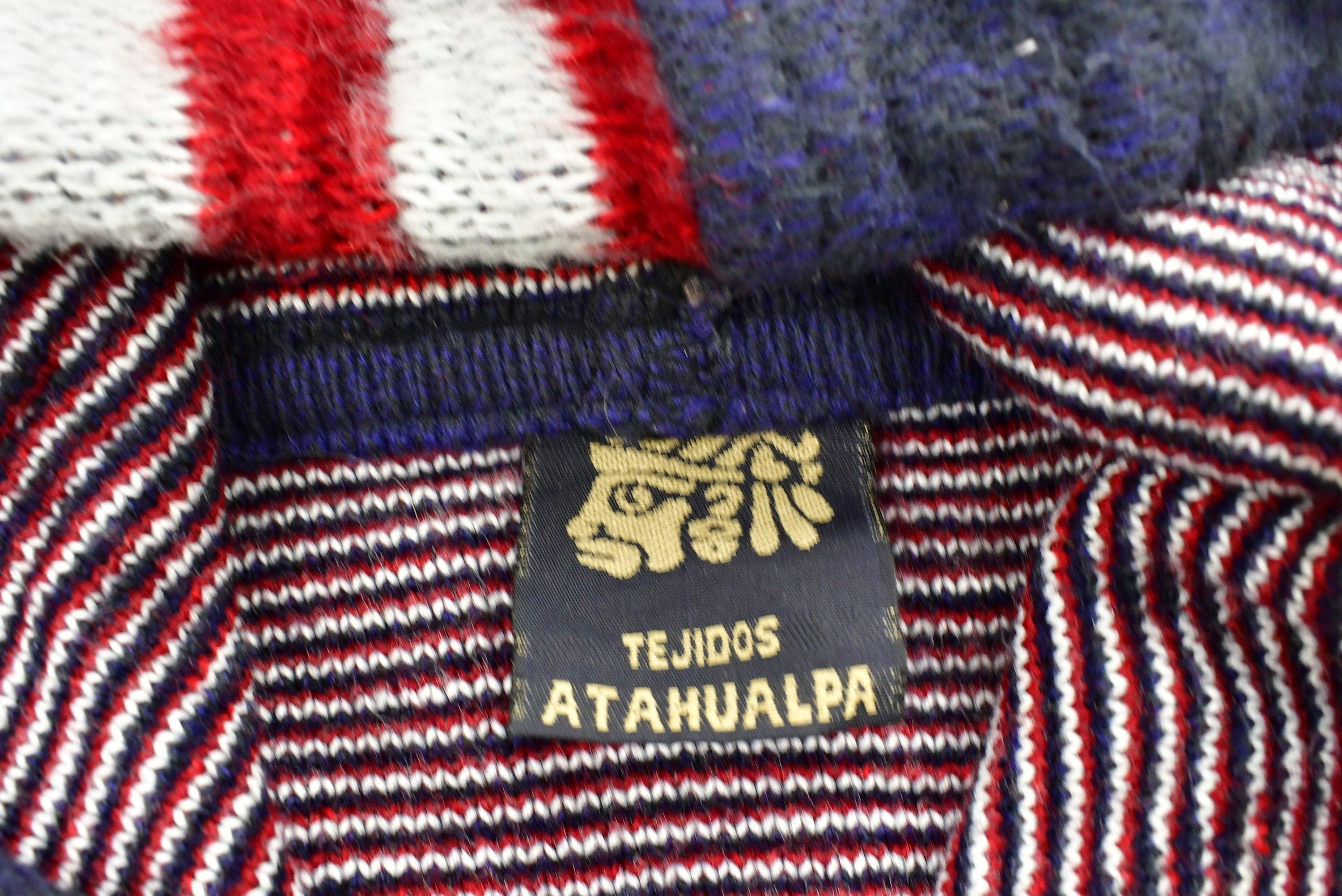Vintage 90's USA American Flags Wool Knitted Sweater