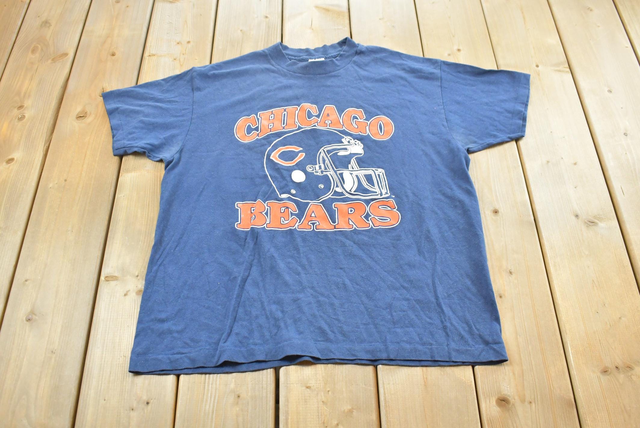 Vintage 1980s Trench Chicago Bears NFL Graphic T-Shirt Mens L