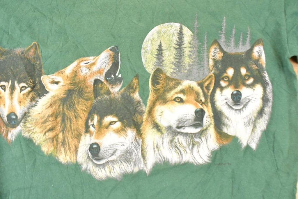 Vintage 1990s Howling Wolves Outdoorsman Souvenir T-Shirt Men's M