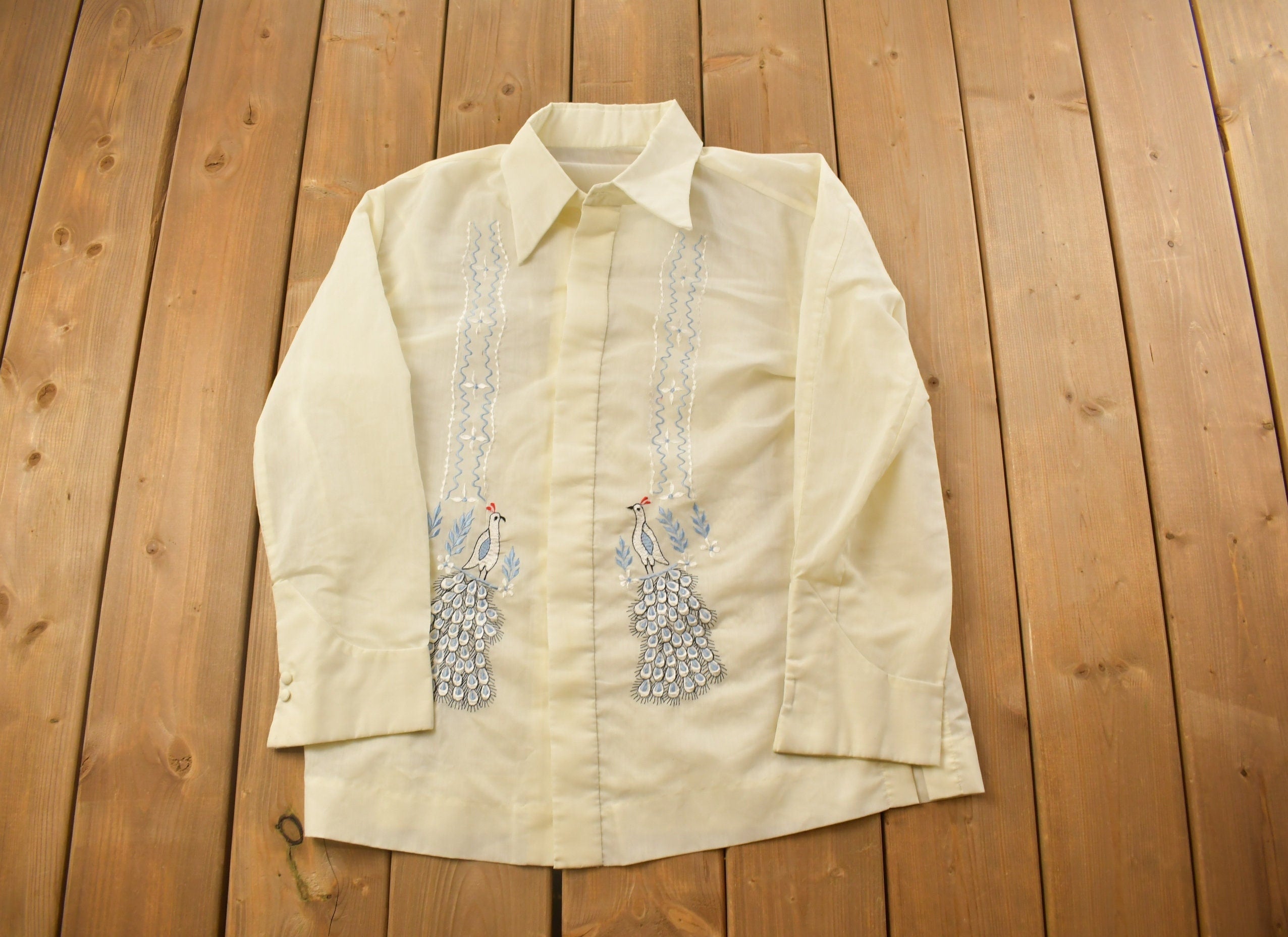 Vintage 1990s Peacock Themed Button Up Shirt / 1990s Button Up / Vintage Flannel / Basic Button Up