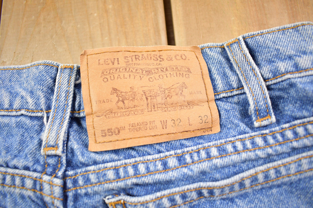 Vintage 1990s Levi's 550 Medium Wash Jeans Size 30 x 30