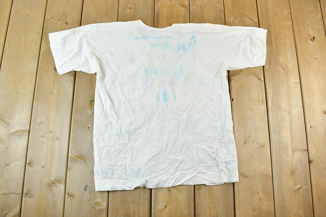 Vintage 1980s Fish Friends Outdoors T-Shirt