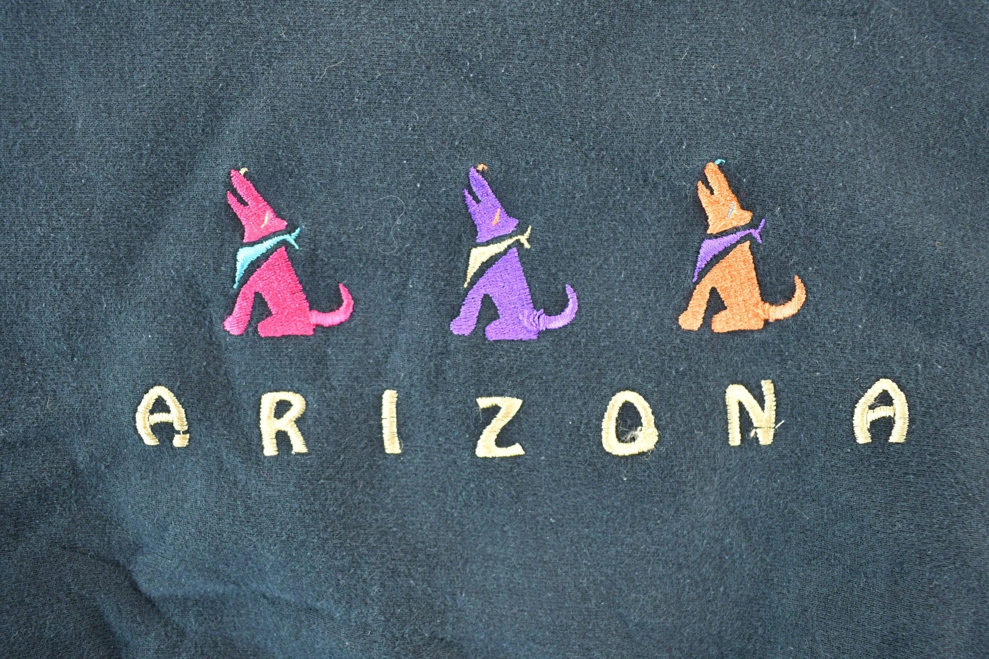 Vintage 1990s Arizona Wolves Crewneck Sweatshirt Made In USA Mens M / 90s Souvenir Crewneck / Vintage Souvenir Crewneck / Streetwear