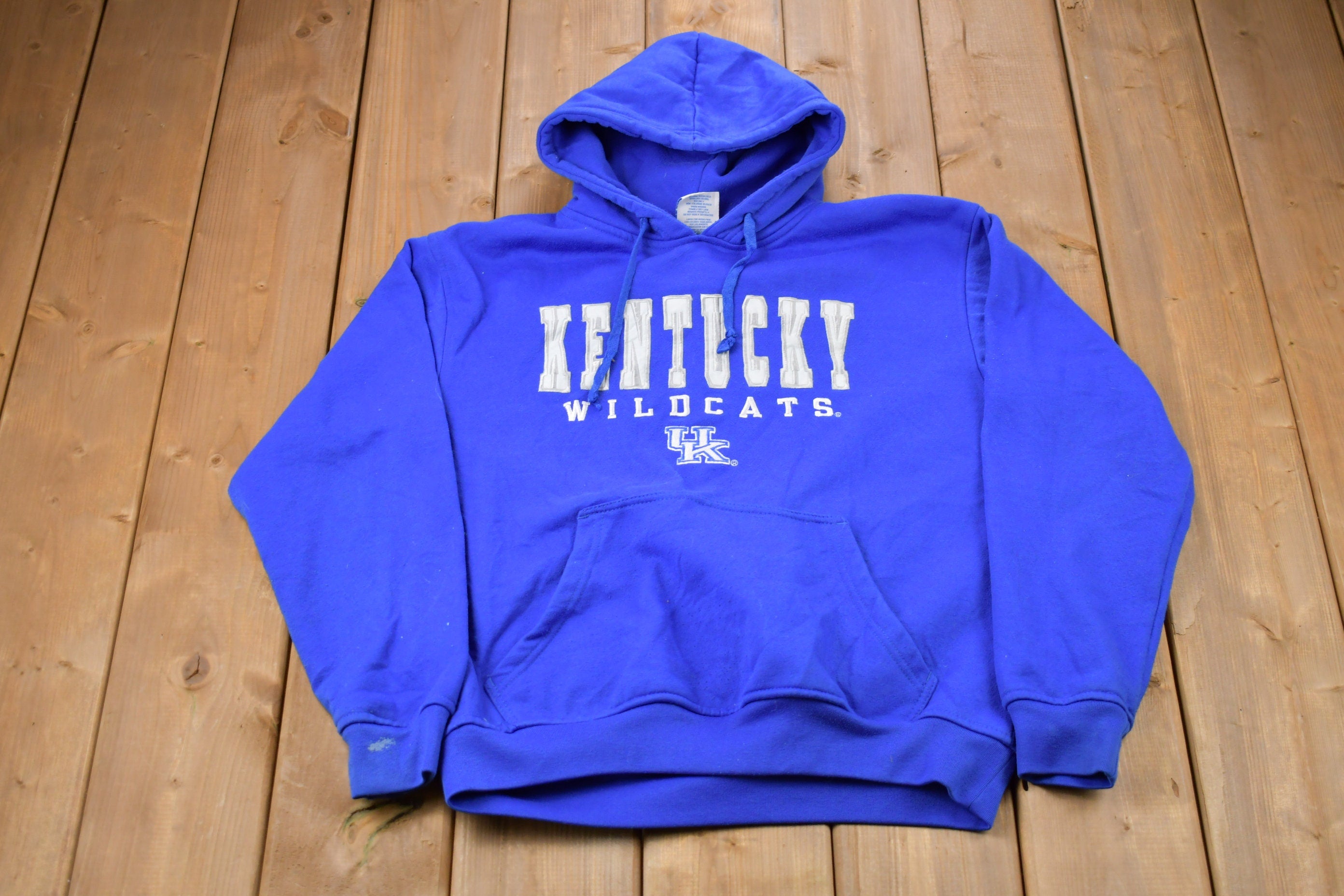 Vintage 1990s University of Kentucky Wildcats Collegiate Crewneck  Sweatshirt  Embroidered  NCAA Sweatshirt  Sportswear  Athleisure