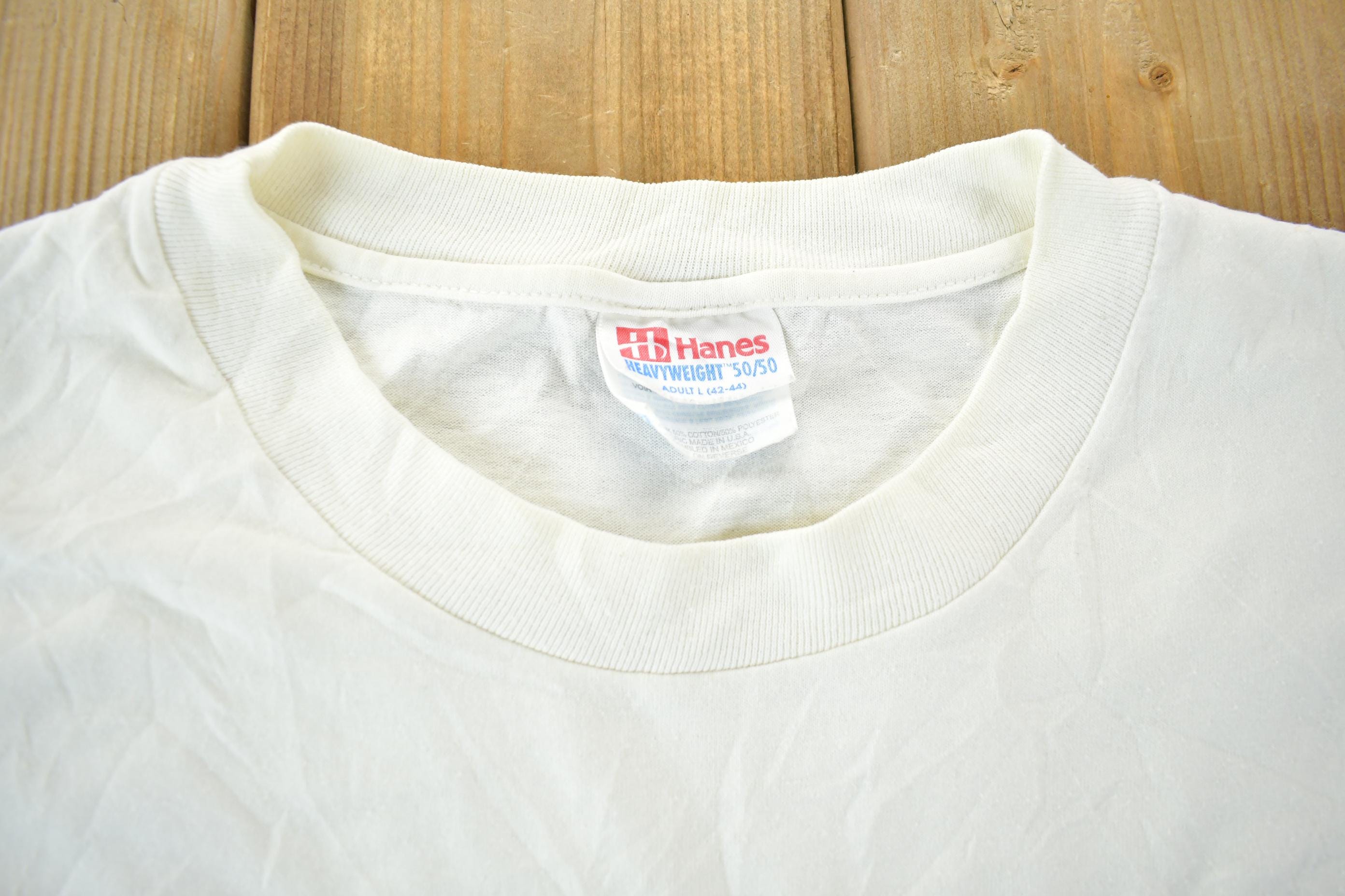 Vintage 1990s Walk America Graphic T-Shirt