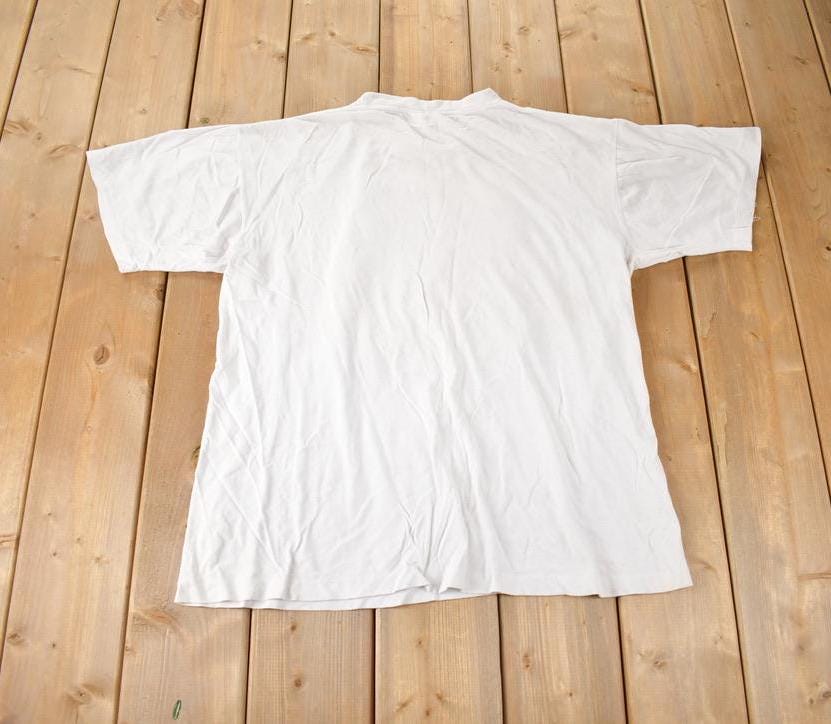 Vintage 1990s Baddest On The Beach St. Kitts Wisconsin Souvenir Single Stitch T Shirt Made In USA