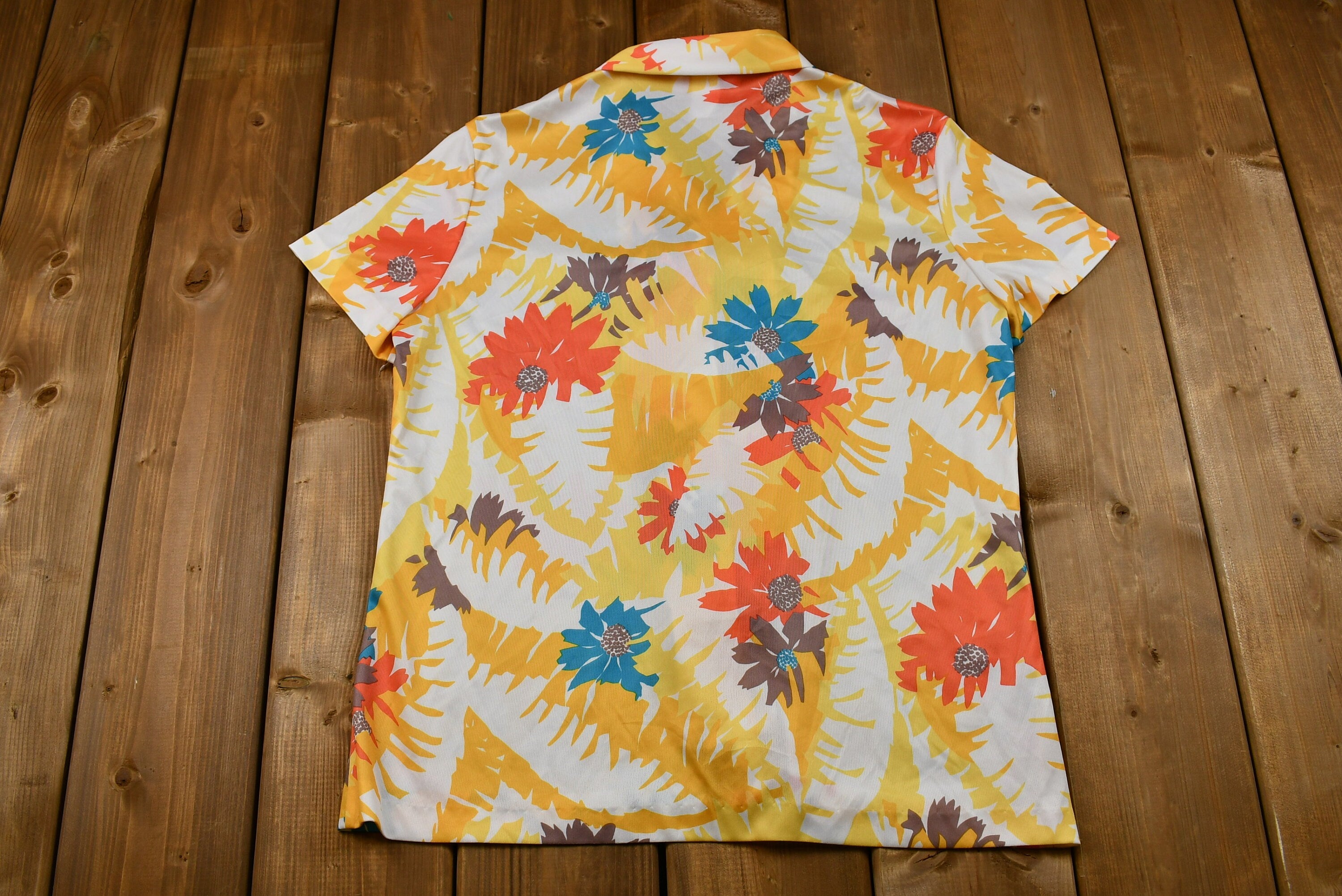 Vintage 1970s Rainbow Abstract Floral Print Button-Up Blouse