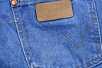 Vintage Early 1990s Wrangler Light Wash Relaxed Straight Leg Jeans