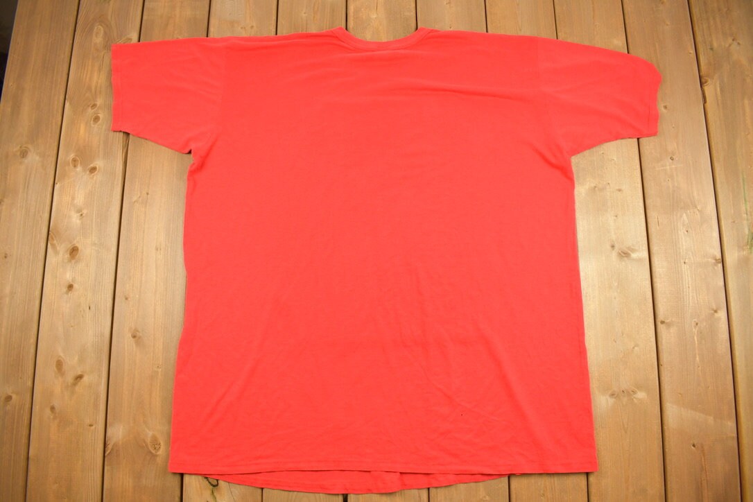 Vintage 1990s University of Wisconsin Collegiate T-Shirt