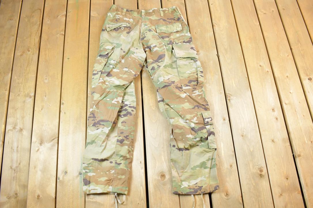 Vintage 1990s Army Camouflage Cargo Pants Size 35 x 29