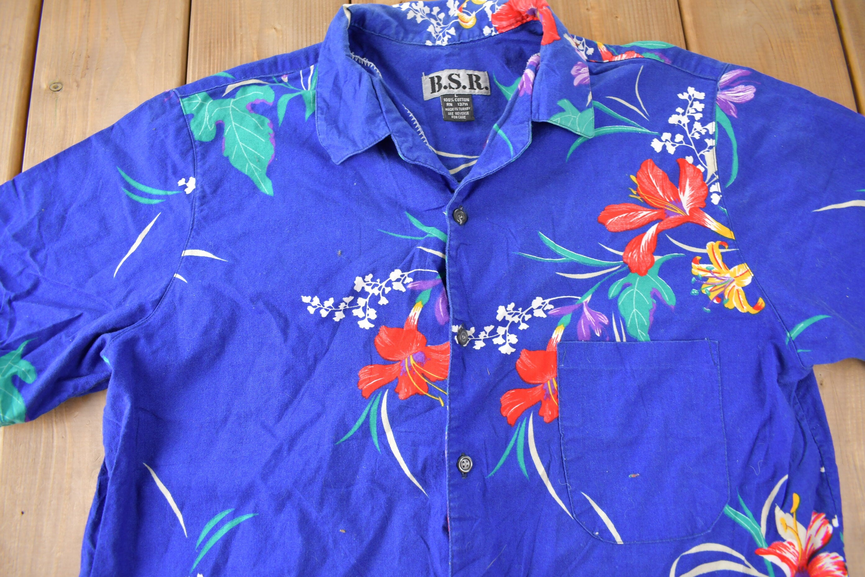 Vintage 1990s BSR Hawaiian Floral Button Up Shirt Size L